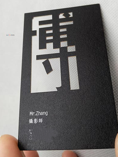 激光雕刻名片為您形象加分，成功快人一步！